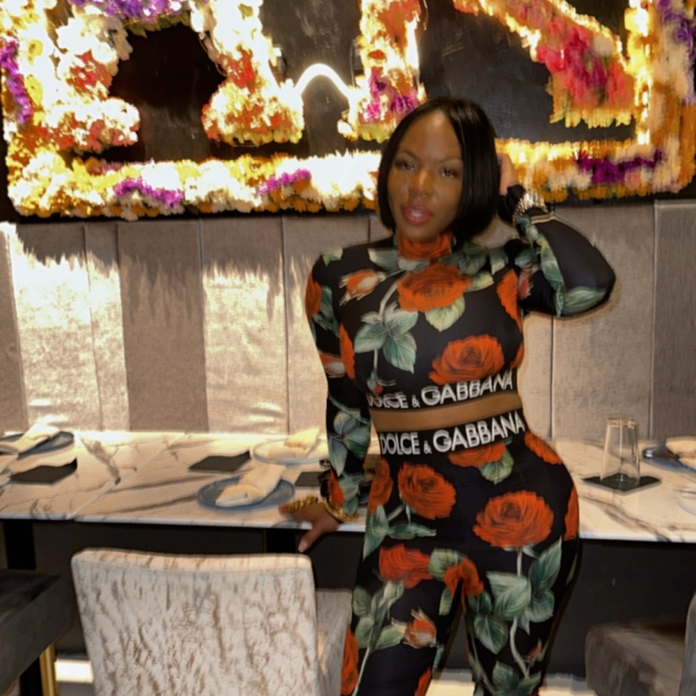 Dolce & Gabbana rose set